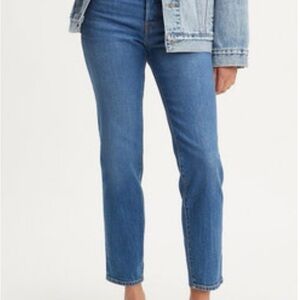 Levi’s Women’s Wedgie Jeans Size 26